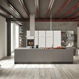 - CHARME 37 -Moderno ed eclettico, propone gola piatta e colorata e la rende perfetta per ambienti dove cucina e living si fondono